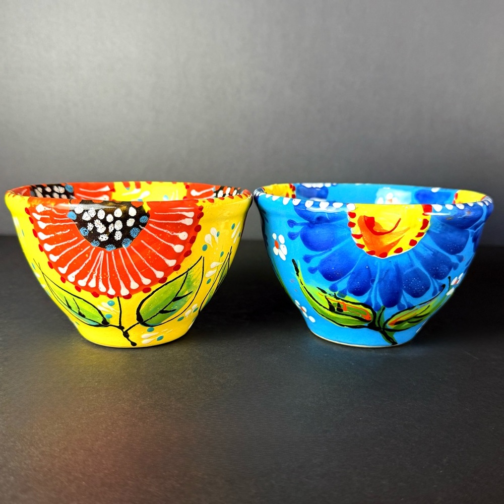 Set of 2 Hand Painted Mexican Clay Mugs Floral Folk Art Pottery Colorful Signed - Picture 6 of 14